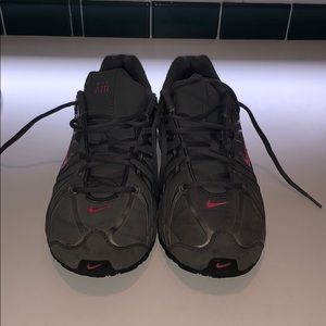 Women’s Nike 9.5 Max Air Shoes